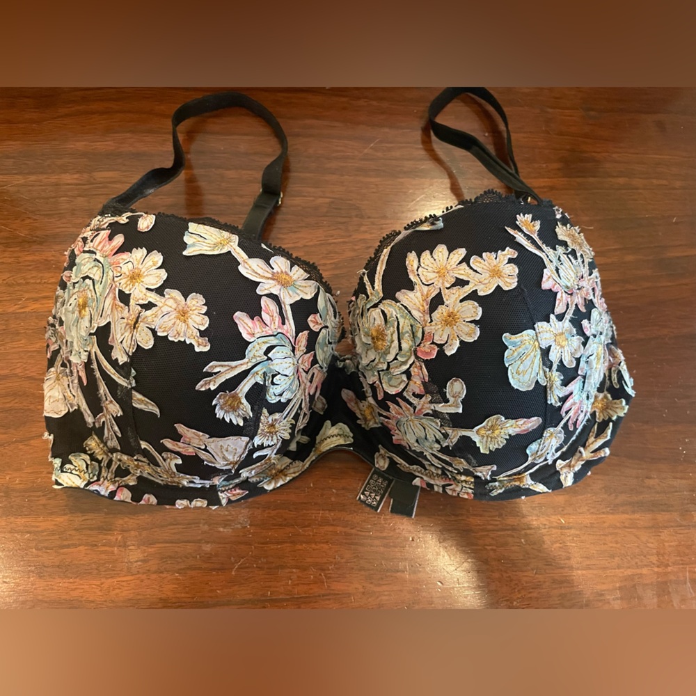 Victoria's Secret Black Bra with Floral Embroidery